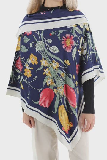 La Fiorentina Floral Print Poncho - Navy