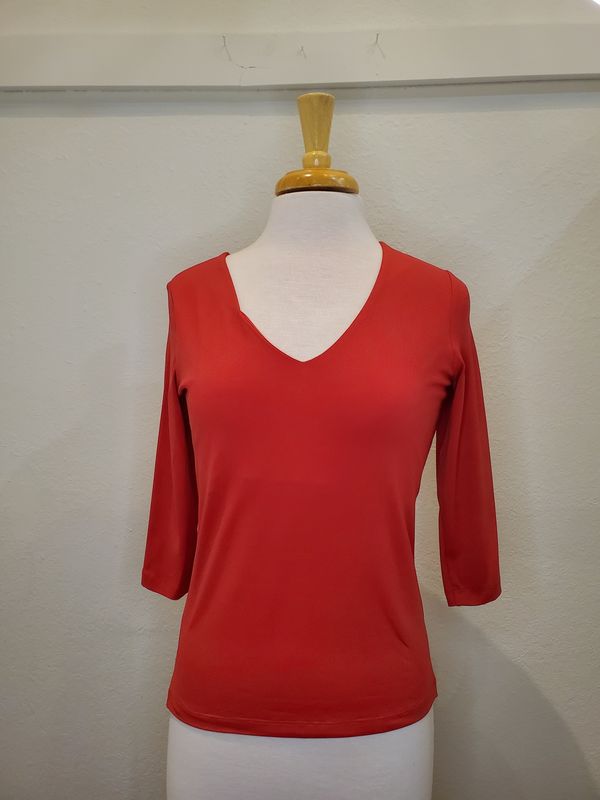 A'Nue 3/4 Sleeve V-Neck Top (AB050) Red