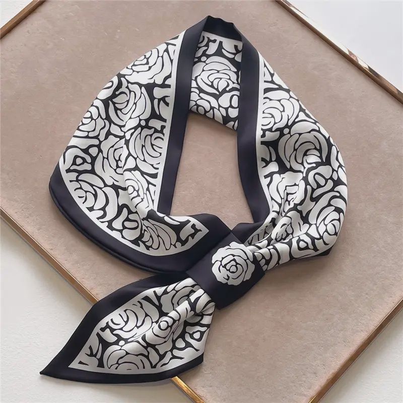 Loop Scarf-Black and White Roses