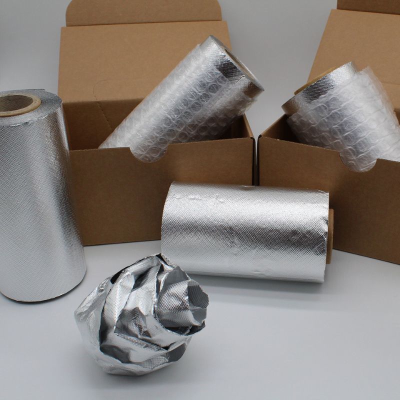 ROTOLO STAGNOLA GROFFATA ARGENTO 12 CM SPESSORE 15 MICRON ROTOLO STAGNOLA GROFFATA ARGENTO 12 CM SPESSORE 15 MICRON