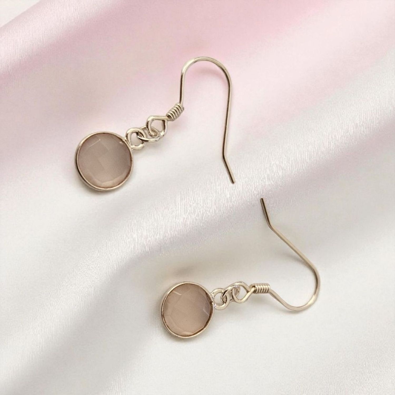 Kolczyki srebrne z chalcedonem