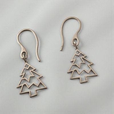 Stalowe kolczyki choinki