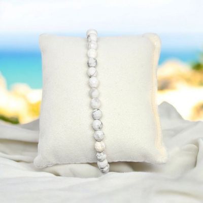 Bransoletka z białego howlitu