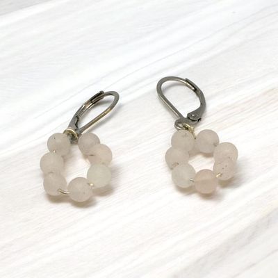 Kolczyki z różowym opalem