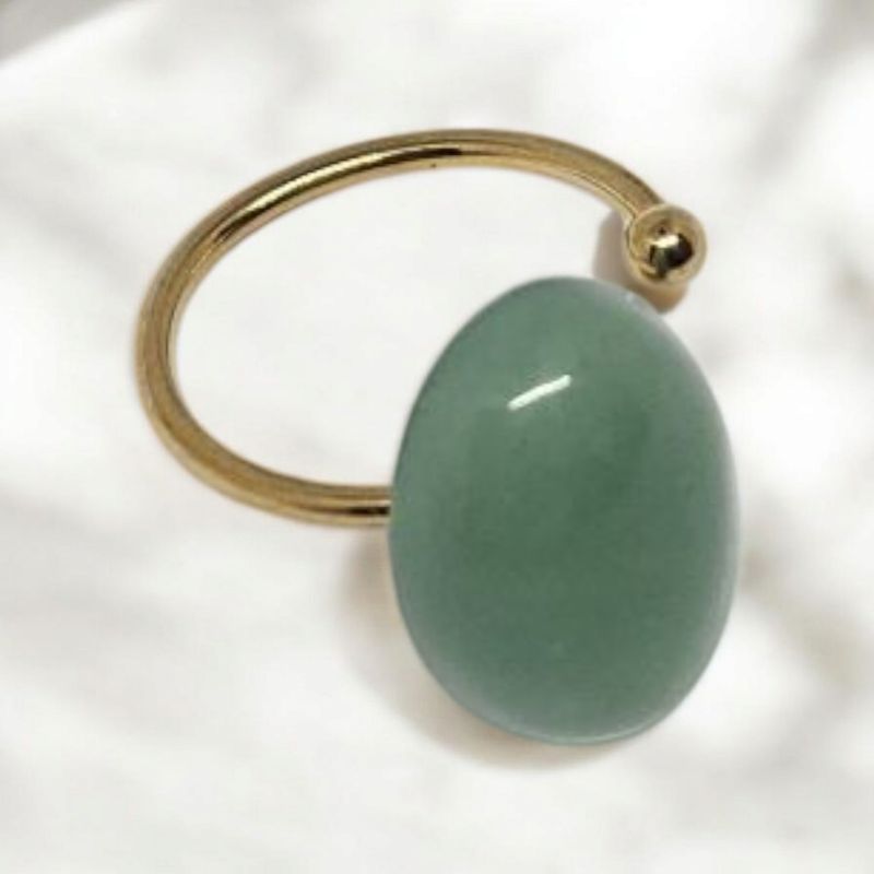 Pierścionek ze stali szlachetnej z awenturynu