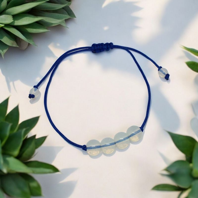 Bransoletka na sznurku z opalitem