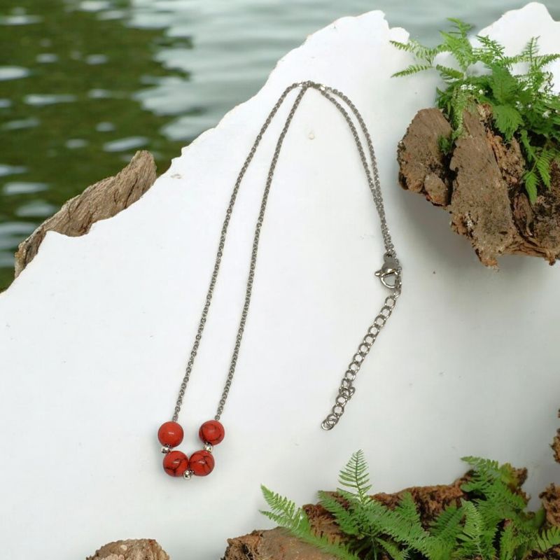 Naszyjnik z howlitem