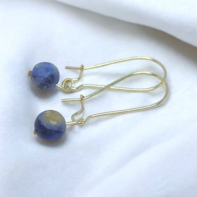 Kolczyki z sodalitem