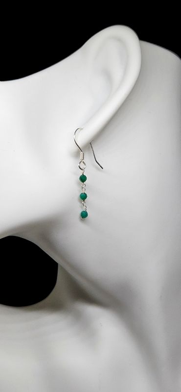 Srebrne kolczyki z zielonym onyksem