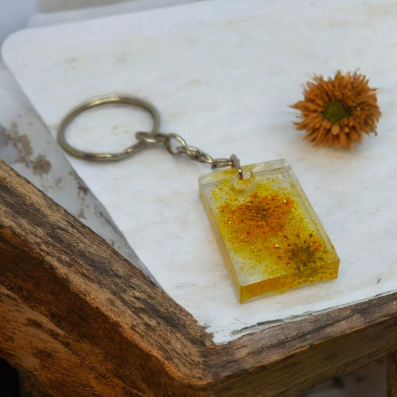 Breloczek słoneczny z żywicy