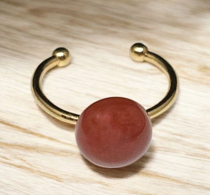 Pierścionek z kamieniem naturalnym karneolem