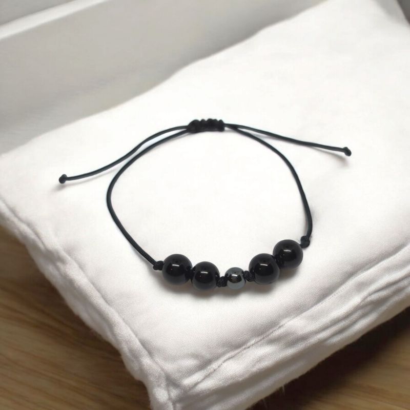 Bransoletka z onyksem i hematytem