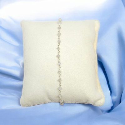 Srebrna bransoletka z kamieniem księżycowym Srebrna bransoletka z kamieniem księżycowym