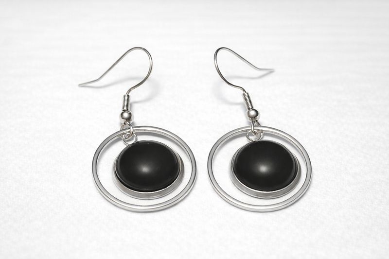 Kolczyki wiszące z czarnym onyksem
