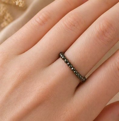 Pierścionek spinel