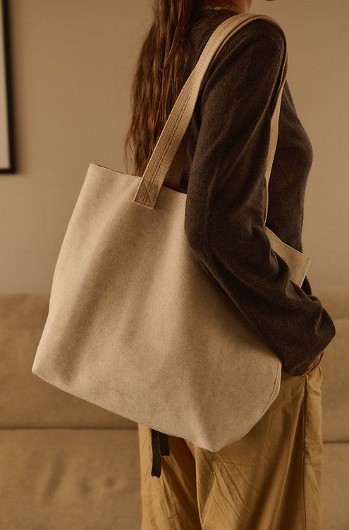Sac Monk and Anna shopper laine