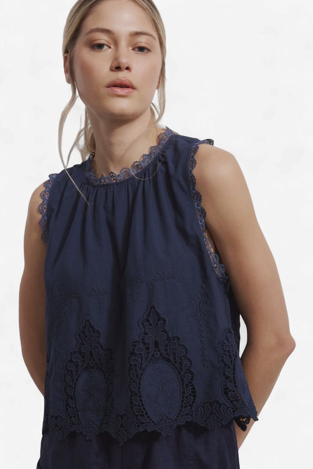 haut Melissa Nepton Rio marine