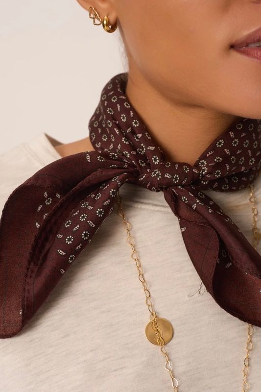 foulard Des petits hauts Natou cravate choco