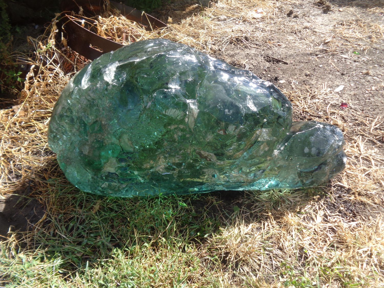Glass Boulders 12-18in