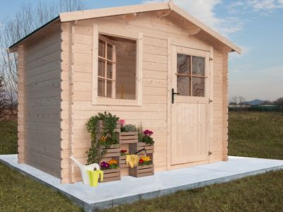CASETTA MALAGA 300X250