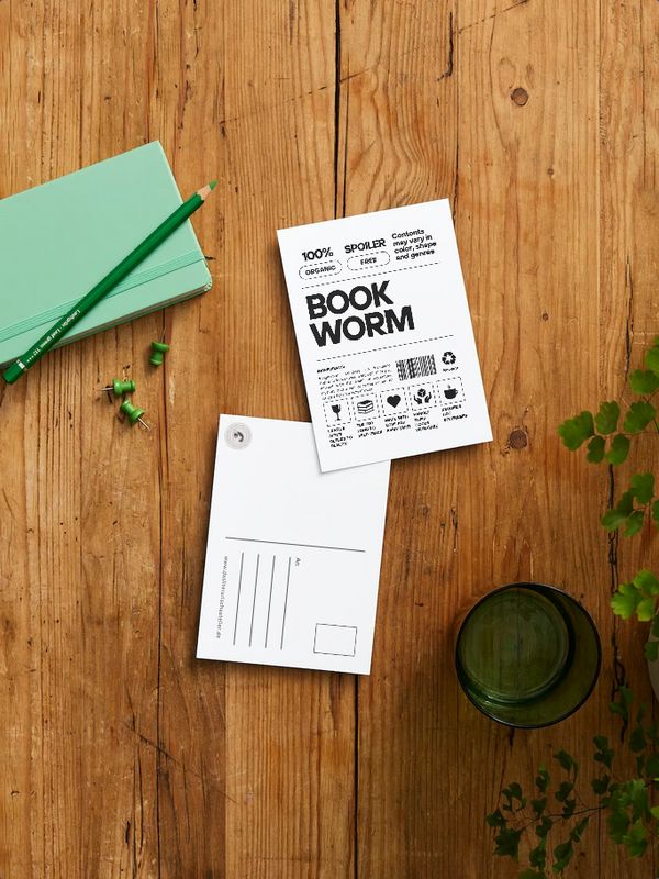 Postkarte "BOOKWORM"