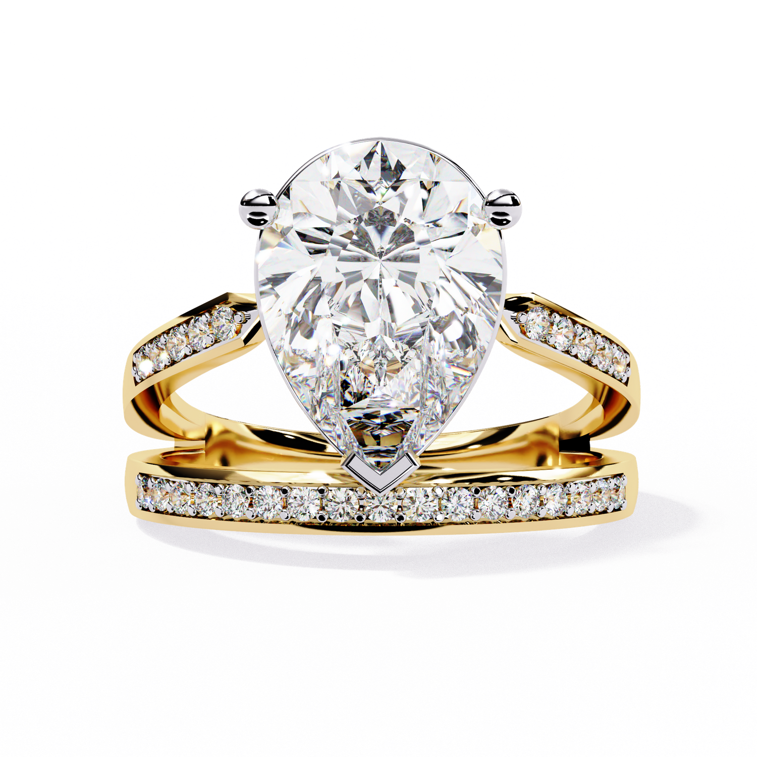 Pear Majesty Diamond Ring