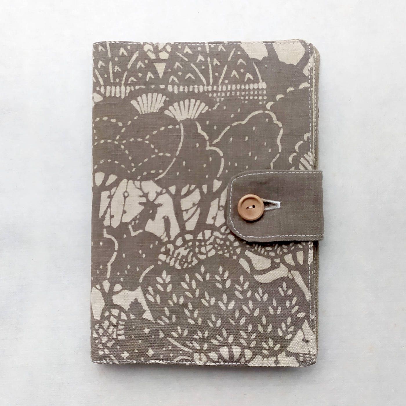 Funda de cuaderno &quot;Bosque en tonos pardos #2&quot;