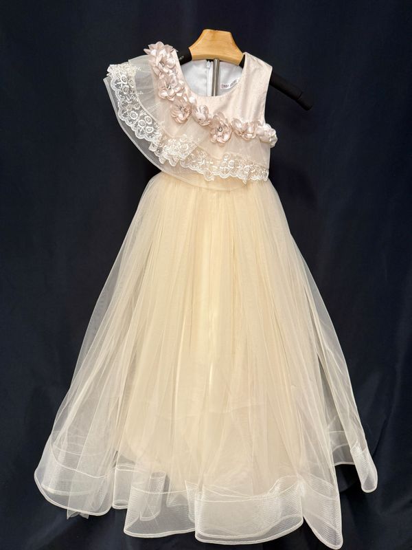 CREAM TULLE DRESS