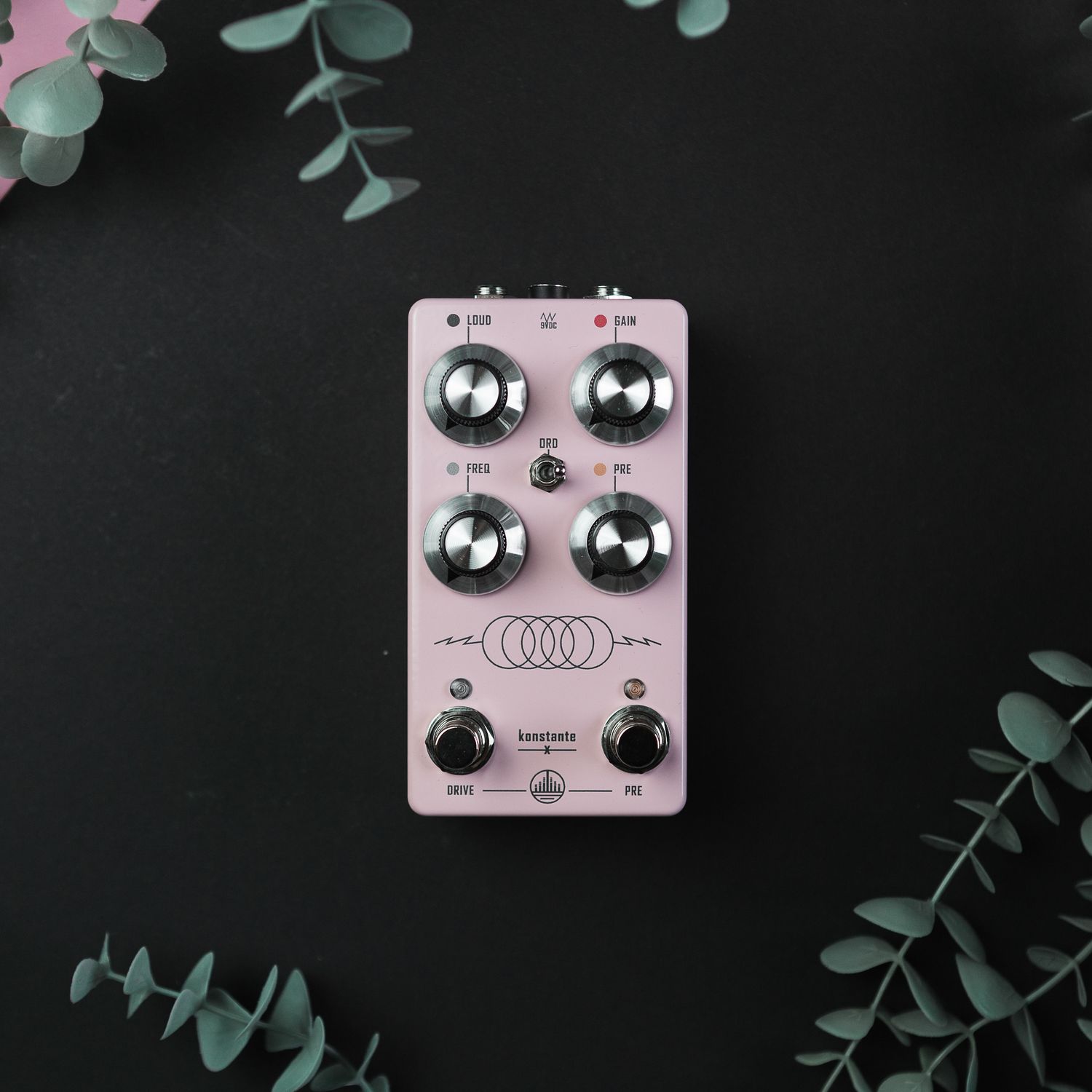Konstante // Pastel Pink Finish