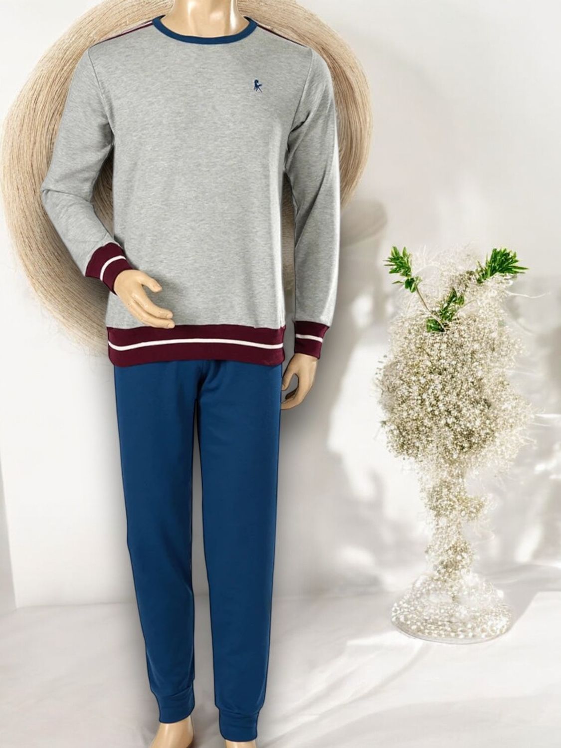 Men&#39;s Carded Embroidered Pajamas