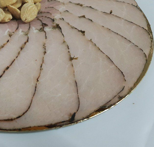 LOMO LE�A KG.