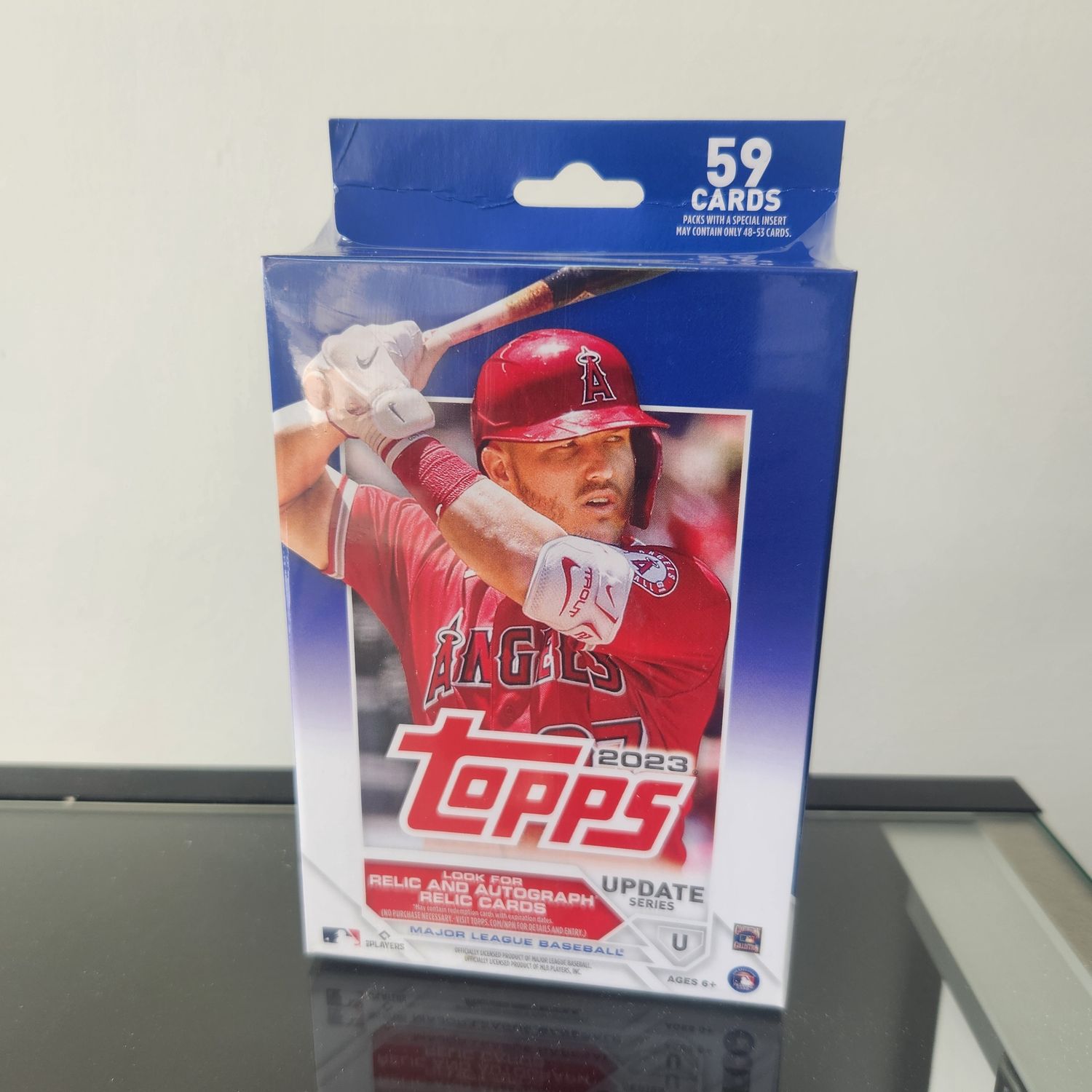 2023 Update Series Baseball Hanger Box