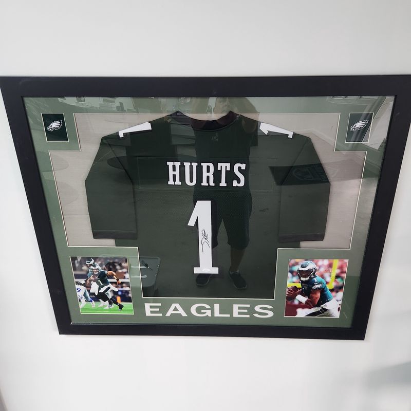 Jalen Hurts Autographed Signed Framed Jersey