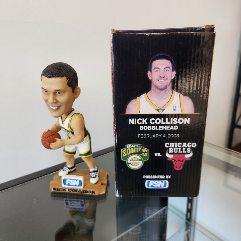 Bobblehead - Nick Collison Supersonics