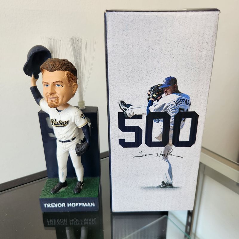 Bobblehead - Trevor Hoffman 500th Save - Padres