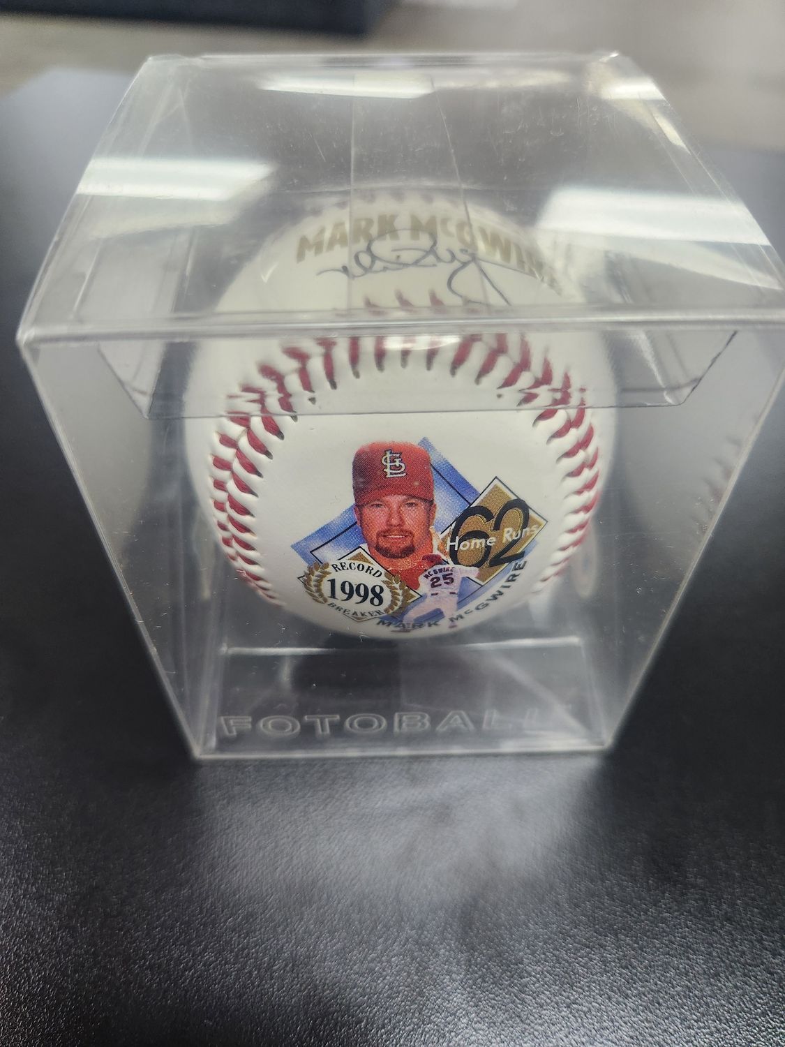 Mark McGuire Commemorative ball 62 home runs cardinals