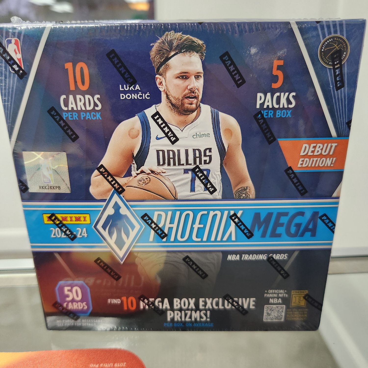 2023-24 Panini Phoenix Basketball Mega Box