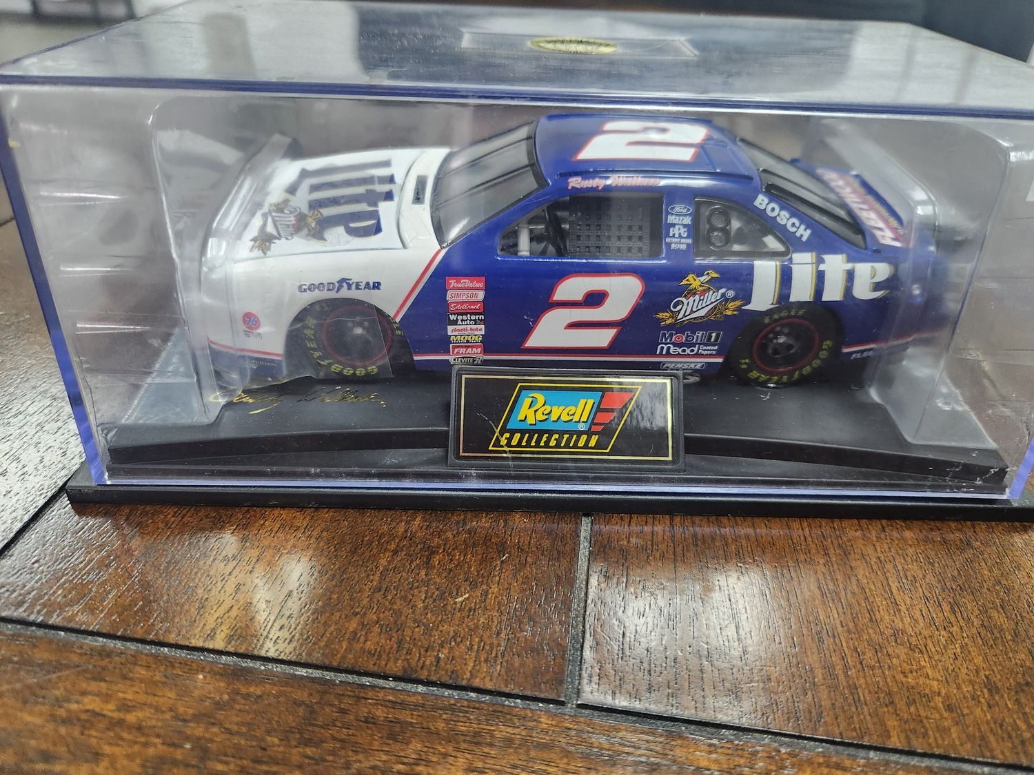 Rusty Wallace 1:24 Scale Car #2 Miller Lite