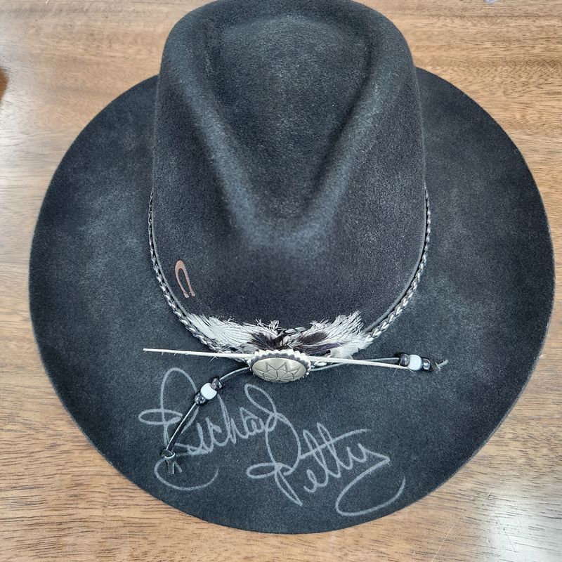 Richard Petty Signature Series Charlie 1 Cowboy Hat signed