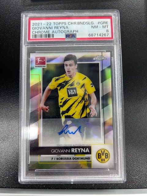 2021-22 Topps Chrome Giovanni Reyna Chrome Auto PSA 8