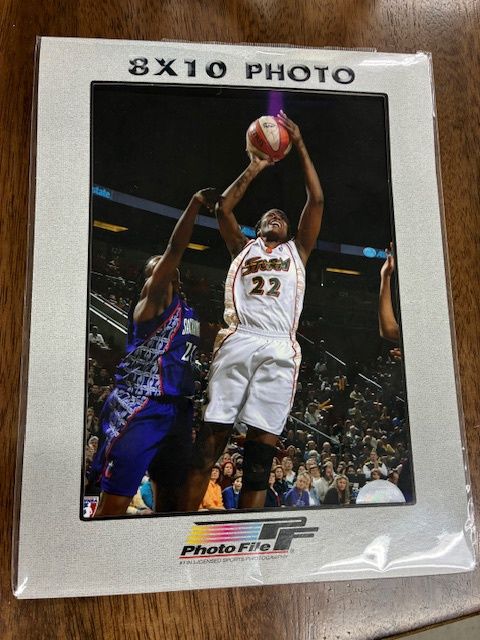8" x 10" Swoopes Photo on Seattle storm