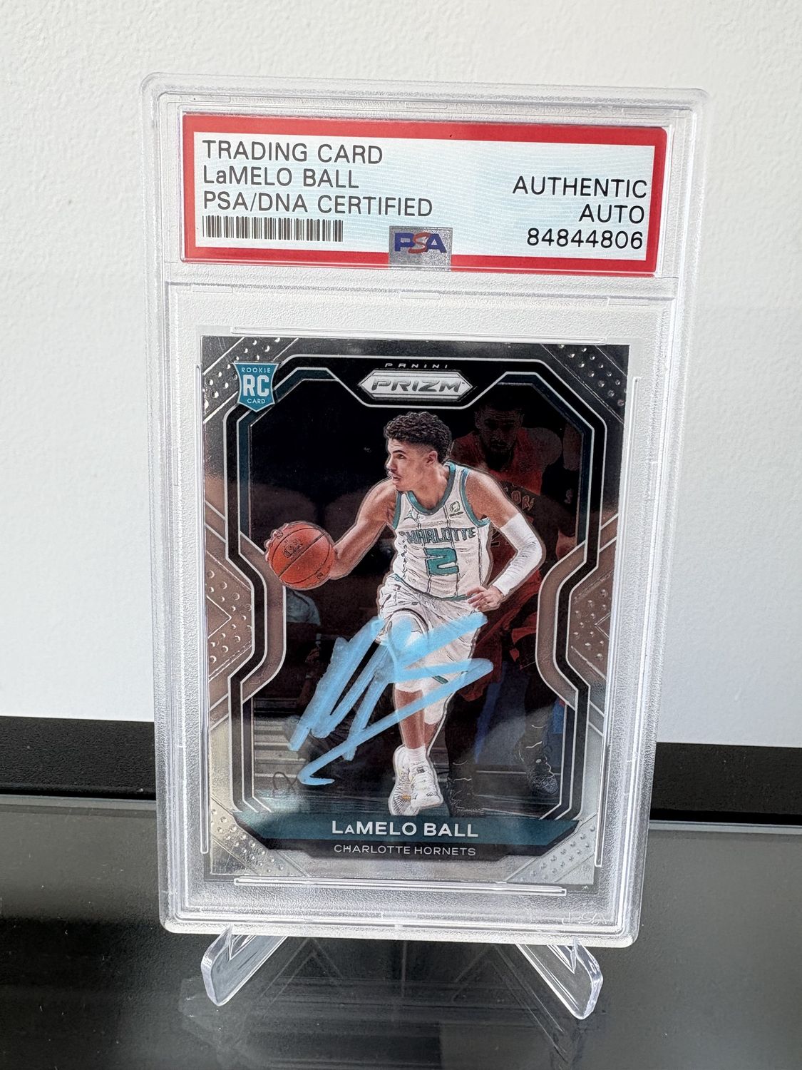 Lamelo Ball 2020-21 Prizm RC with autograph certified by PSA