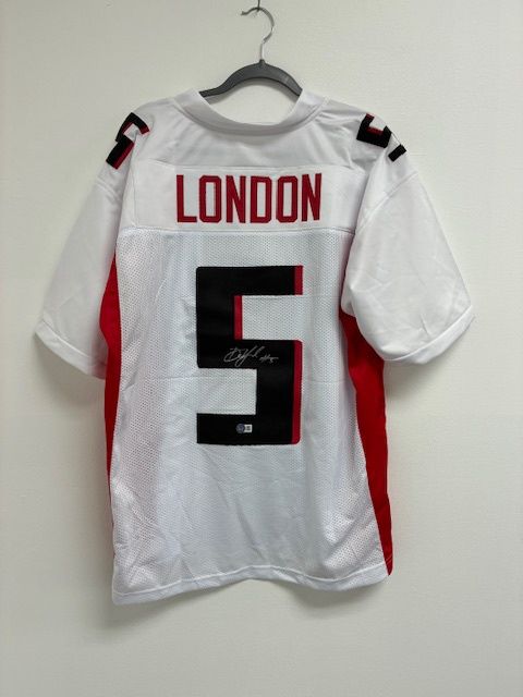 Drake London #5 Autographed Falcons Jersey - Beckett