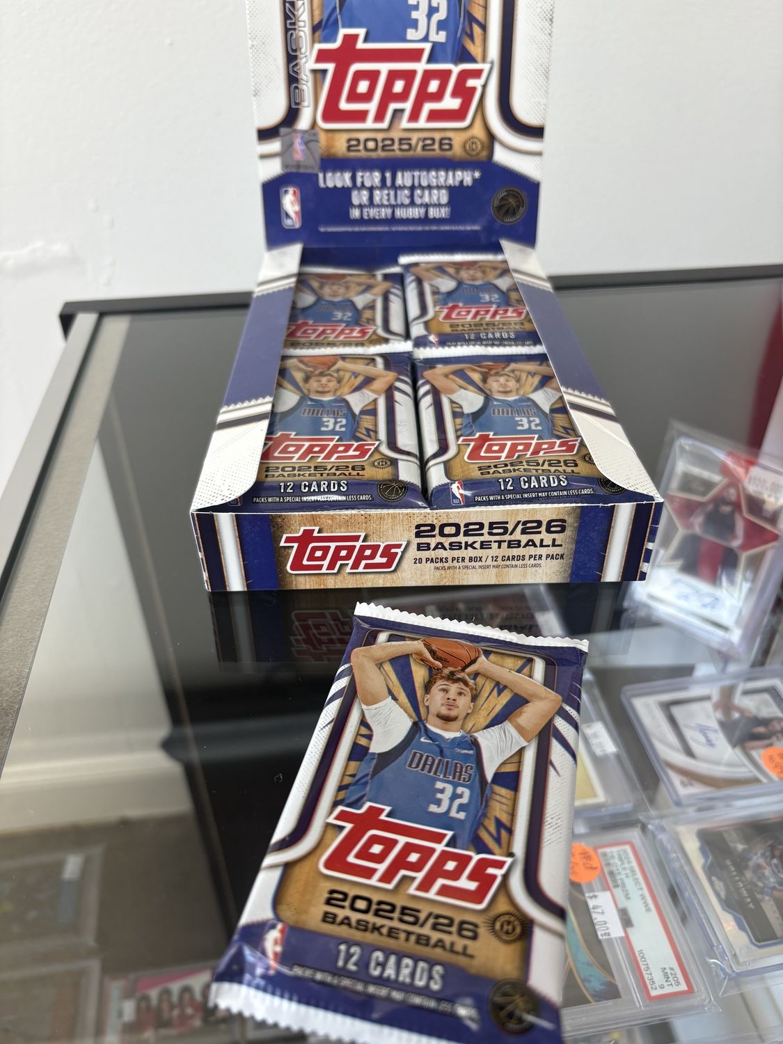 PACK: 2025-26 Topps Basketball Hobby Pack