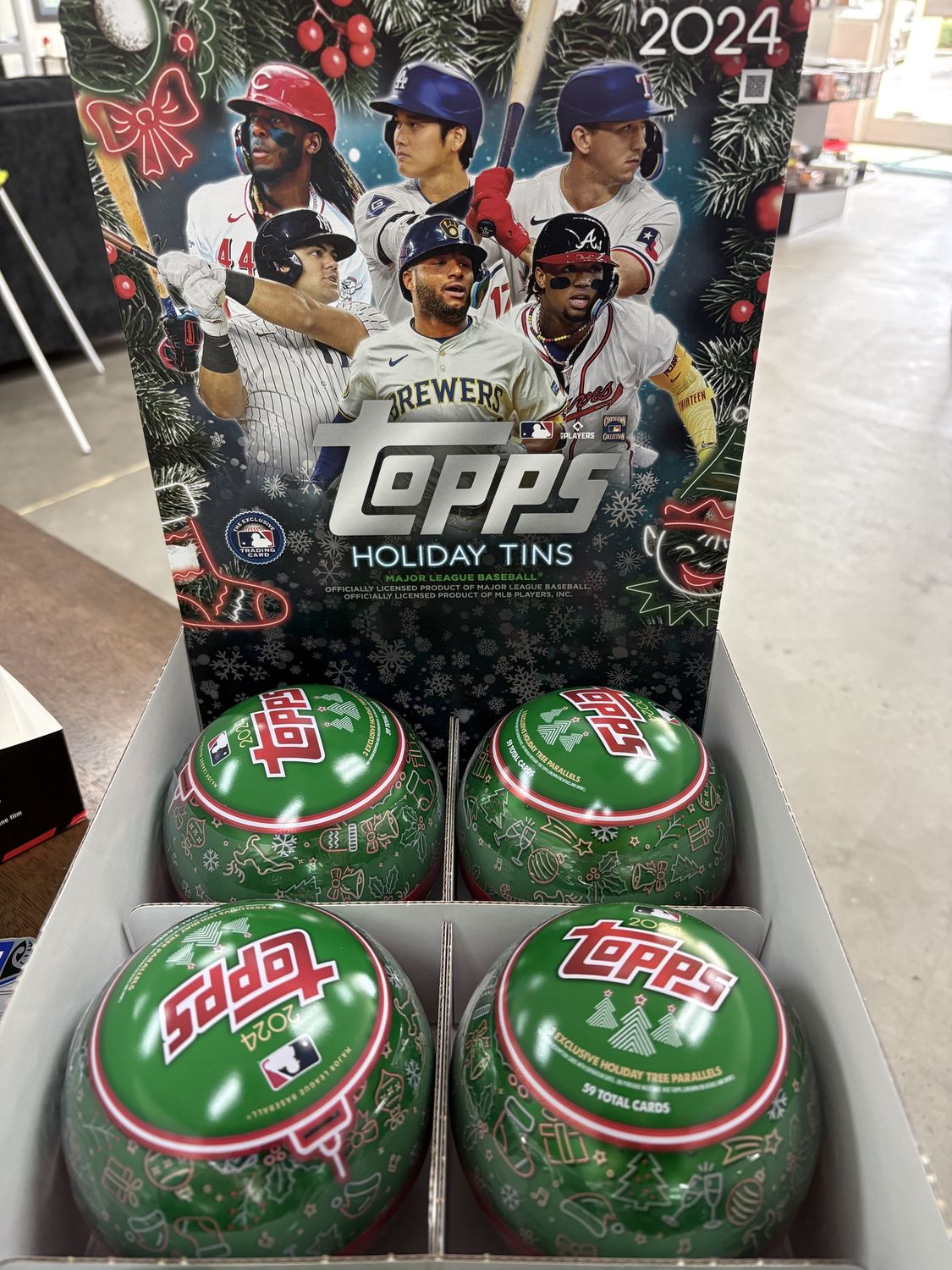 2024 Topps Holiday Baseball Tin