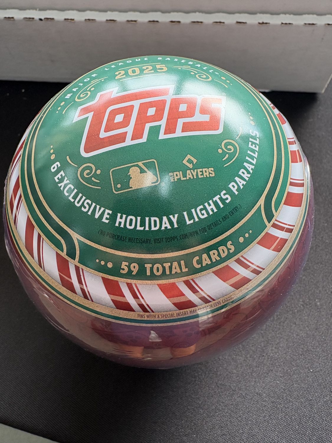 2025 Topps Holiday Baseball Tin