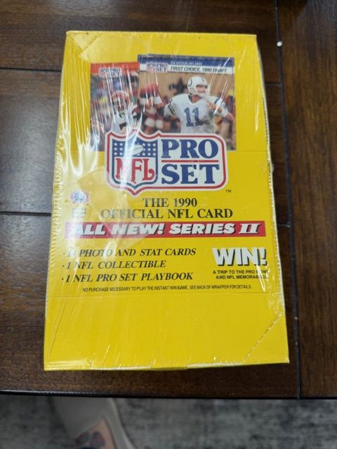 1990 NFL Pro Set Series 2 sealed box Football
