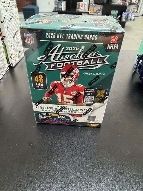 2025 Absolute Football Blaster Box