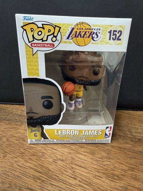 Funko: Lebron James #152 Lakers