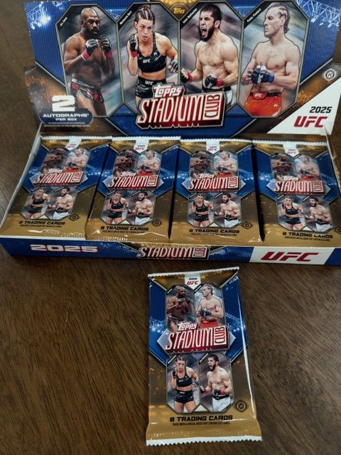 2025 Topps Stadium Club UFC Hobby PACK